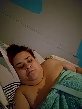 Snapshot of BigBusty_VoluptuousMilfX chatting on March 4, 2026, 10:16 pm BigBusty VoluptuousMilfX online show from March 4, 2026, 10:16 pm