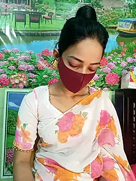 Snapshot of Night_Queen3 chatting on December 17, 2025, 5:19 pm Night Queen3 online show from December 17, 2025, 5:19 pm