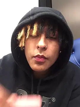 Snapshot of Jjloscooby chatting on January 17, 2026, 2:49 am Jjloscooby online show from January 17, 2026, 2:49 am