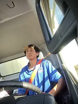 Snapshot of Jjloscooby chatting on February 26, 2026, 11:37 pm Jjloscooby online show from February 26, 2026, 11:37 pm