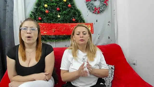 lesb milf online show from December 27, 2024, 9:22 pm