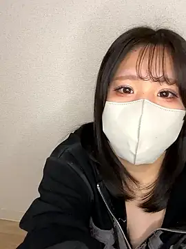 Snapshot of Rui_i chatting on November 2, 2025, 12:18 pm Rui i online show from November 2, 2025, 12:18 pm