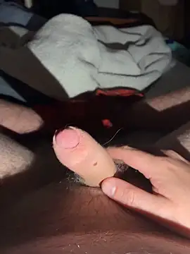 creamydeluxe online show from April 15, 2026, 10:43 pm