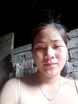 Lyssa-a online show from March 18, 2026, 2:37 am