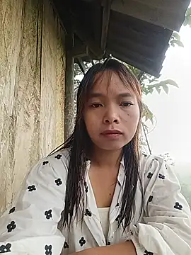 Snapshot of Nguyet2k4 chatting on July 1, 2026, 1:51 am Nguyet2k4 online show from July 1, 2026, 1:51 am