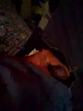 Snapshot of svk_05 chatting on October 29, 2025, 9:22 am svk 05 online show from October 29, 2025, 9:22 am