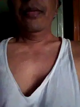 Snapshot of svk_05 chatting on October 30, 2025, 10:49 am svk 05 online show from October 30, 2025, 10:49 am