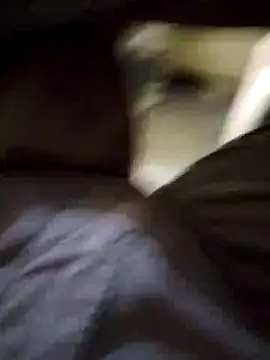 Snapshot of svk_05 chatting on November 16, 2025, 5:51 pm svk 05 online show from November 16, 2025, 5:51 pm