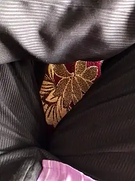 Snapshot of svk_05 chatting on November 30, 2025, 4:27 am svk 05 online show from November 30, 2025, 4:27 am