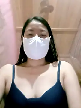 Snapshot of Zulylady chatting on November 11, 2025, 4:34 am Zulylady online show from November 11, 2025, 4:34 am