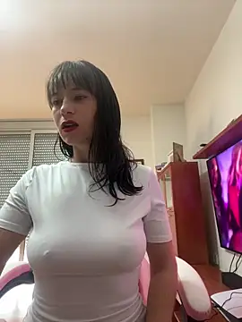 Snapshot of AlanaRius18 chatting on November 18, 2025, 9:36 am AlanaRius18 online show from November 18, 2025, 9:36 am