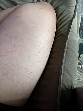 Snapshot of Motoboy100 chatting on December 1, 2025, 11:26 am Motoboy100 online show from December 1, 2025, 11:26 am