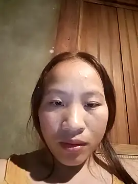 Snapshot of Mising5022 chatting on November 1, 2025, 1:46 pm Mising5022 online show from November 1, 2025, 1:46 pm