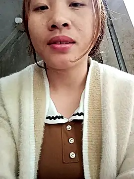 Snapshot of Mising5022 chatting on November 6, 2025, 1:50 am Mising5022 online show from November 6, 2025, 1:50 am