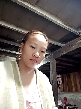 Snapshot of Mising5022 chatting on November 10, 2025, 11:15 pm Mising5022 online show from November 10, 2025, 11:15 pm