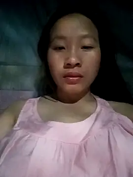 Snapshot of Mising5022 chatting on December 3, 2025, 1:53 pm Mising5022 online show from December 3, 2025, 1:53 pm