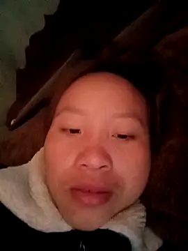 Snapshot of Mising5022 chatting on December 16, 2025, 3:33 am Mising5022 online show from December 16, 2025, 3:33 am