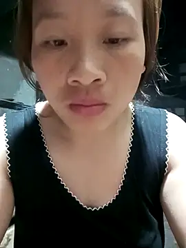 Snapshot of Mising5022 chatting on December 18, 2025, 12:00 pm Mising5022 online show from December 18, 2025, 12:00 pm