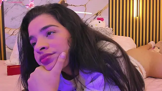 I karly online show from November 13, 2025, 12:37 pm