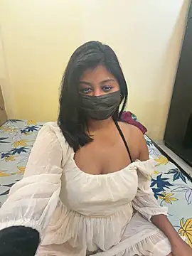 Snapshot of payal_mittal chatting on February 16, 2026, 9:44 pm payal mittal online show from February 16, 2026, 9:44 pm