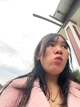 Snapshot of hanaa-show chatting on November 5, 2025, 9:42 am hanaa-show online show from November 5, 2025, 9:42 am