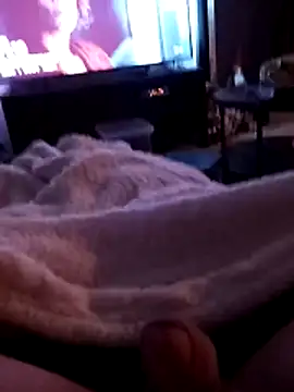 Snapshot of dadou85h chatting on January 7, 2026, 12:02 am dadou85h online show from January 7, 2026, 12:02 am