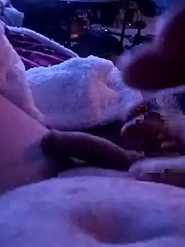 Snapshot of dadou85h chatting on January 10, 2026, 3:41 am dadou85h online show from January 10, 2026, 3:41 am