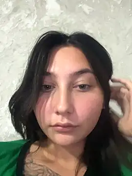 Snapshot of ArielaWet chatting on October 14, 2025, 4:52 pm ArielaWet online show from October 14, 2025, 4:52 pm