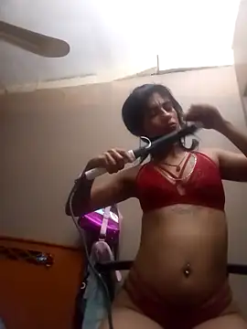 Snapshot of Flacaa1996 chatting on February 13, 2026, 2:40 am Flacaa1996 online show from February 13, 2026, 2:40 am