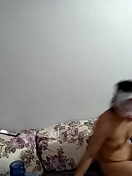 Alevsiz1 online show from November 23, 2025, 11:32 am