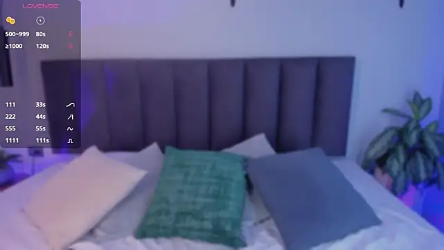 AilanaCortes online show from April 14, 2026, 12:11 pm