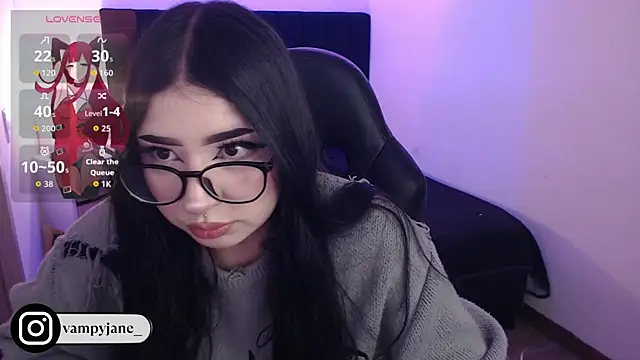 Snapshot of VamppyJane chatting on January 9, 2026, 2:14 am VamppyJane online show from January 9, 2026, 2:14 am