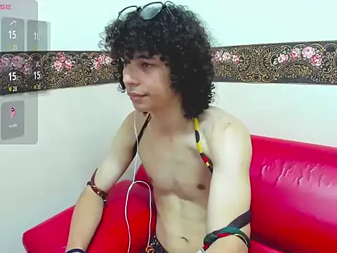 Mike Miiller  online show from October 28, 2025, 5:04 pm