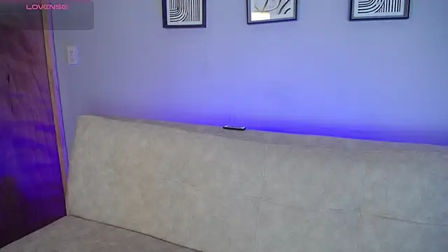 Snapshot of Sweet_Bella_Valery chatting on March 5, 2026, 9:55 pm Sweet Bella Valery online show from March 5, 2026, 9:55 pm