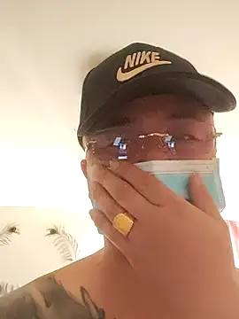 Snapshot of caige8888 chatting on October 16, 2025, 3:51 am caige8888 online show from October 16, 2025, 3:51 am