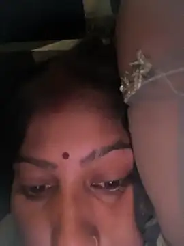 Snapshot of Ragni_bhargav chatting on July 14, 2026, 9:42 pm Ragni bhargav online show from July 14, 2026, 9:42 pm