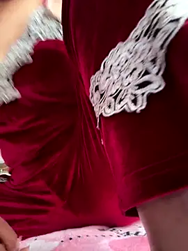 Snapshot of aini-maili chatting on October 27, 2025, 11:41 pm aini-maili online show from October 27, 2025, 11:41 pm