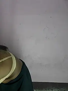 sweet couple99 online show from November 13, 2025, 6:29 pm