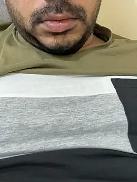 Snapshot of Handsome8677 chatting on January 11, 2026, 10:37 pm Handsome8677 online show from January 11, 2026, 10:37 pm