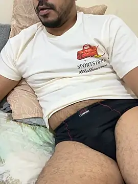 Snapshot of Handsome8677 chatting on February 15, 2026, 7:16 am Handsome8677 online show from February 15, 2026, 7:16 am