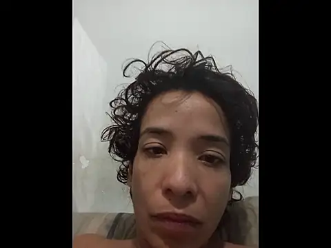 Teressa Love online show from December 4, 2025, 10:35 am