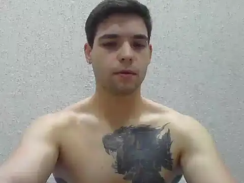 Snapshot of Zure-xxx chatting on February 27, 2026, 9:15 pm Zure-xxx online show from February 27, 2026, 9:15 pm