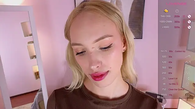 Snapshot of Grace_Glend chatting on November 26, 2025, 10:11 pm Grace Glend online show from November 26, 2025, 10:11 pm