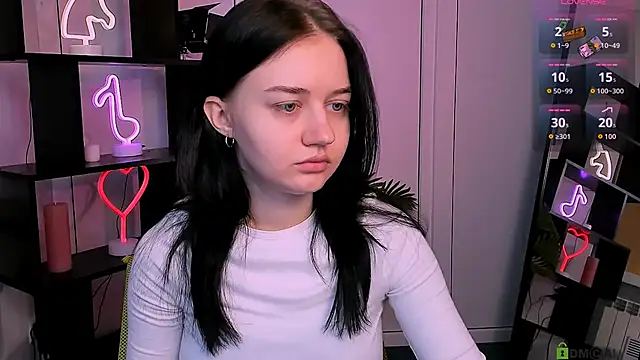 miki ti online show from November 9, 2025, 6:01 am