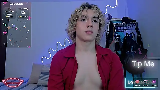 Snapshot of Lyric_Mirage chatting on November 27, 2025, 2:24 am Lyric Mirage online show from November 27, 2025, 2:24 am