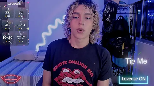 Snapshot of Lyric_Mirage chatting on February 23, 2026, 3:15 am Lyric Mirage online show from February 23, 2026, 3:15 am