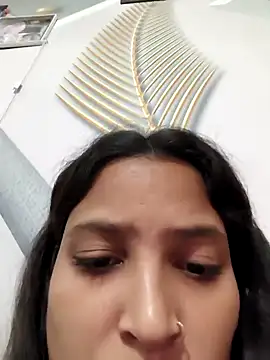 Anshika1431 online show from November 22, 2025, 4:55 am