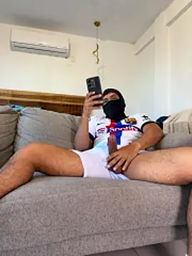 Snapshot of the_vein18 chatting on January 16, 2026, 4:44 pm the vein18 online show from January 16, 2026, 4:44 pm