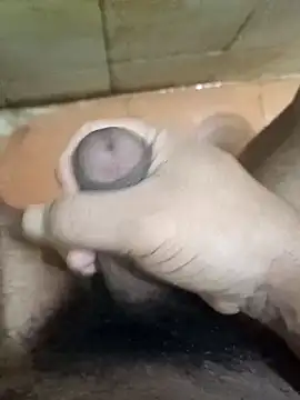 Snapshot of muster121 chatting on December 16, 2025, 3:39 pm muster121 online show from December 16, 2025, 3:39 pm