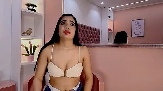 Snapshot of eva_rosier5 chatting on October 17, 2025, 2:41 pm eva rosier5 online show from October 17, 2025, 2:41 pm